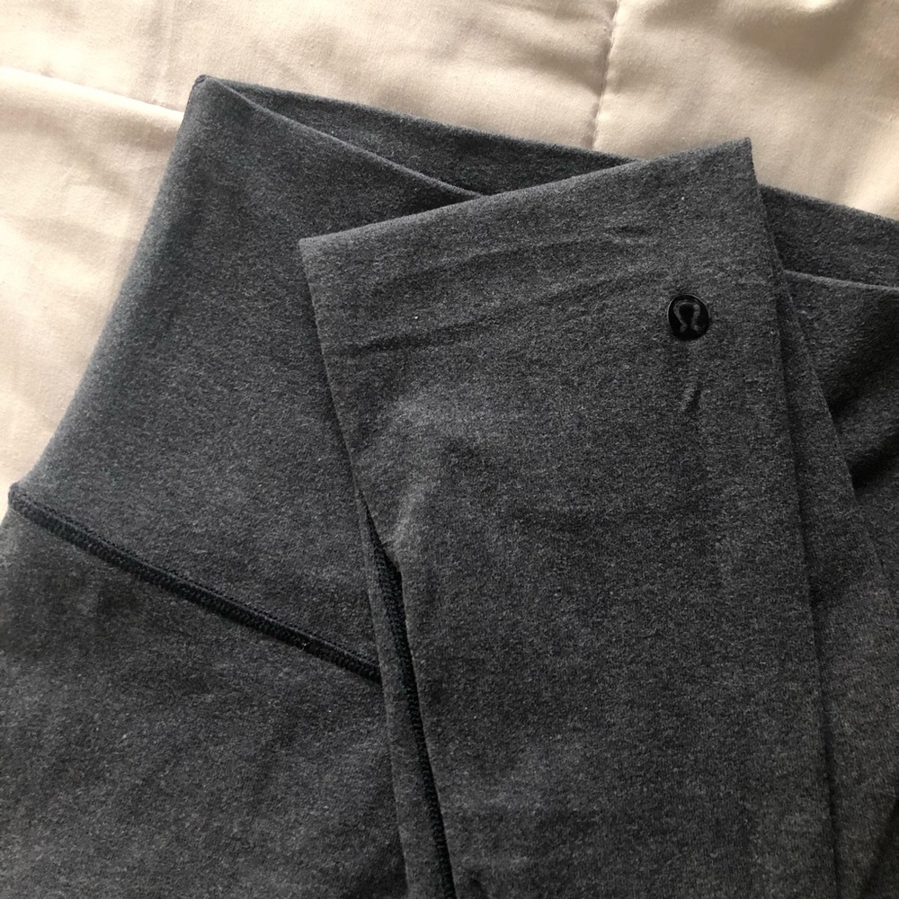 ❌SOLD❌ : Lululemon Grey Leggings